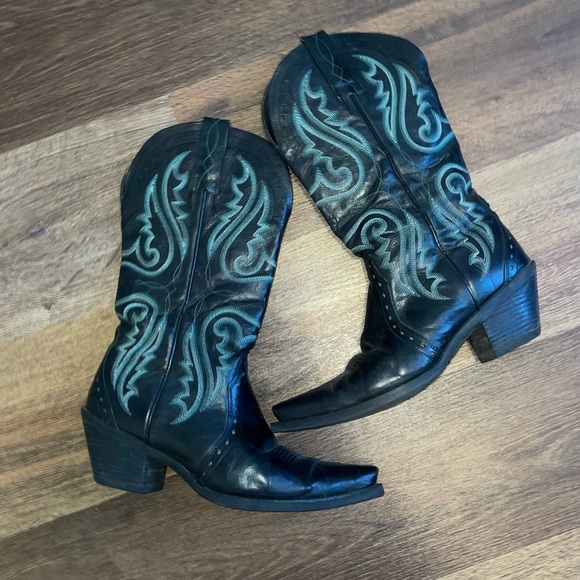 Ariat Shoes - Ariat Women’s Heritage X Toe Western Teal Cowboy Boots Size 8